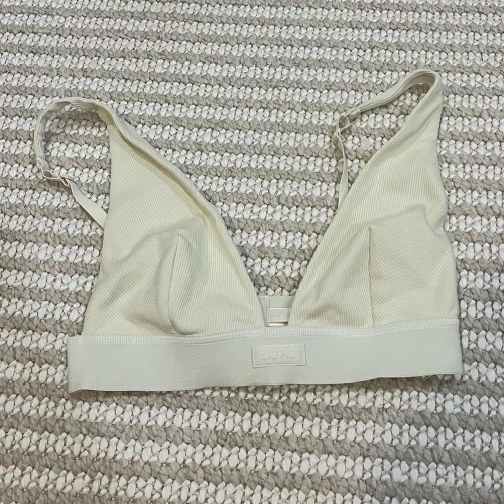 SKIM bra & shorts Cream color